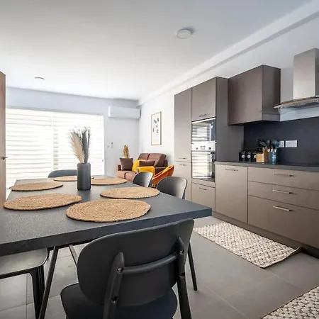 La88 Cityway Penthouse Apartment