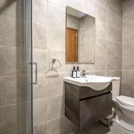 La88 Cityway Penthouse *