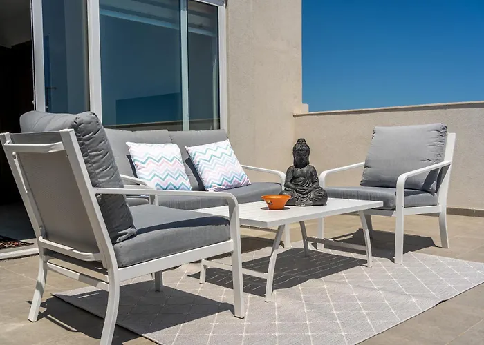 La88 Cityway Penthouse * Gzira